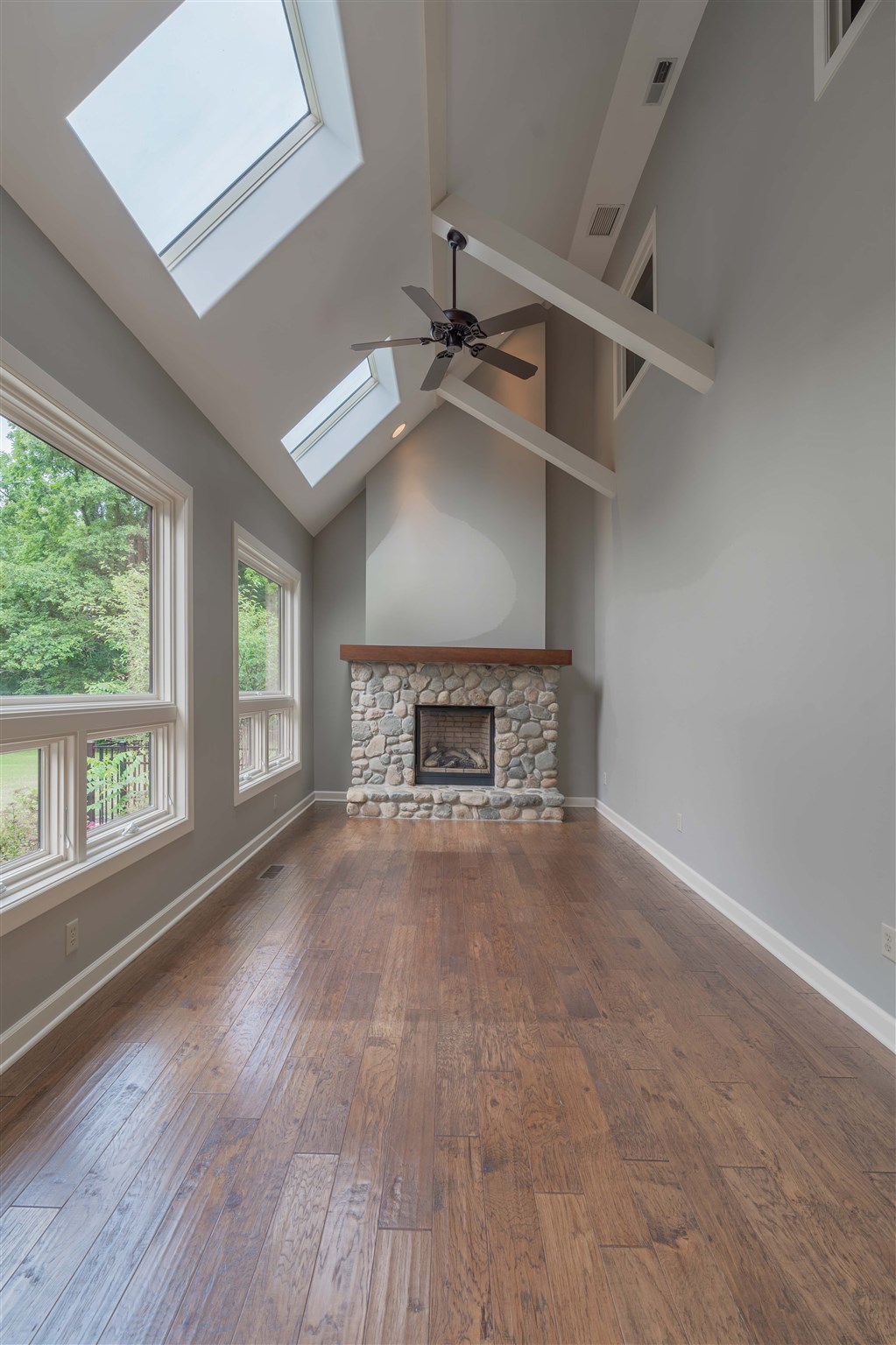 11515 Ernst Road Roanoke, IN 46783 - Photo 22 of 36 Gallery Image 22