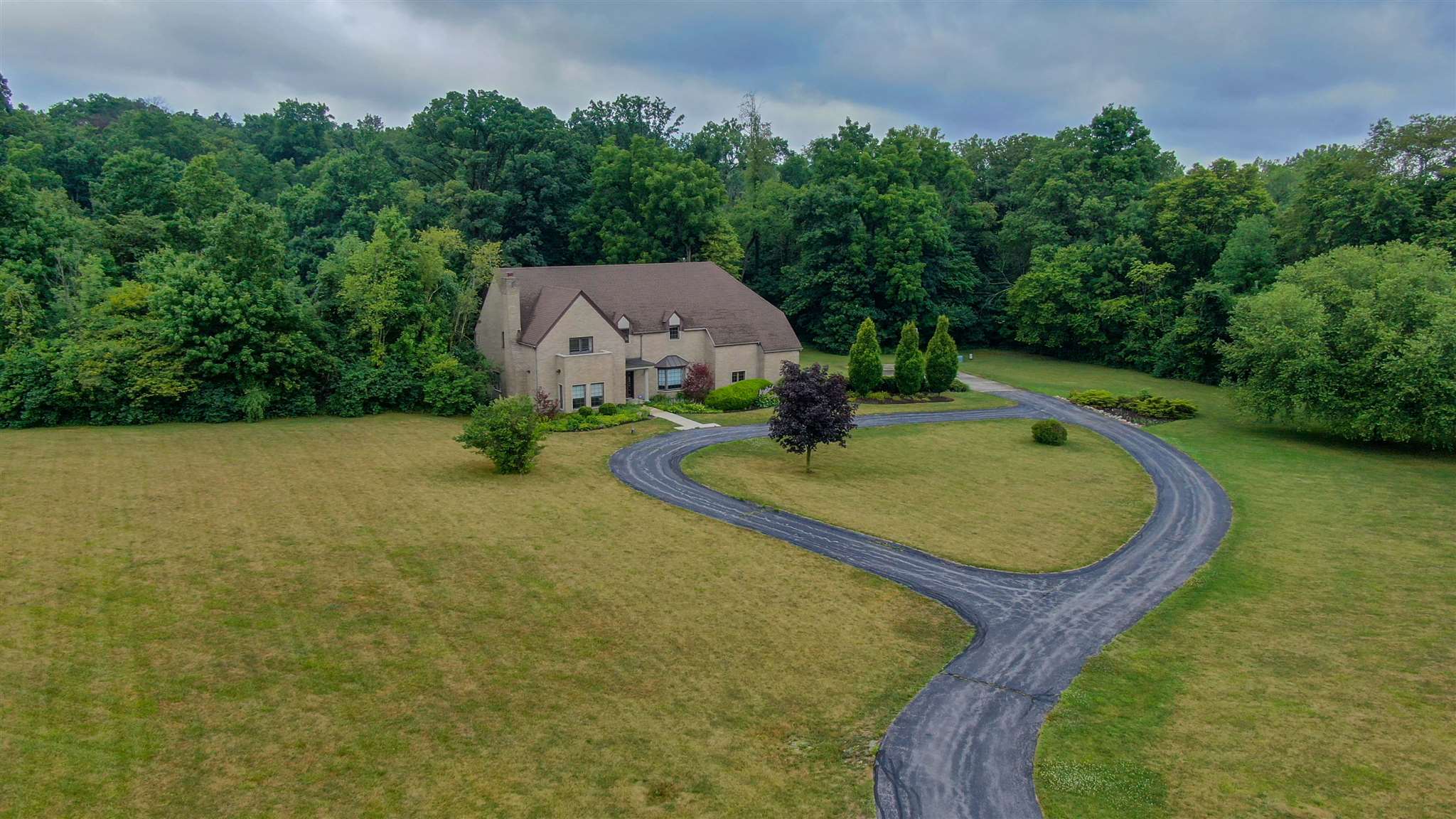 11515 Ernst Road Roanoke, IN 46783 - Photo 4 of 36 Gallery Image 4