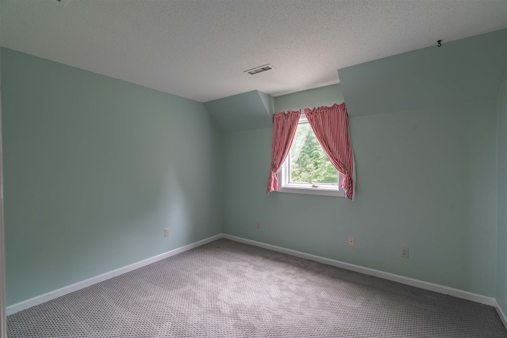 11515 Ernst Road Roanoke, IN 46783 - Photo 31 of 36 Gallery Image 31
