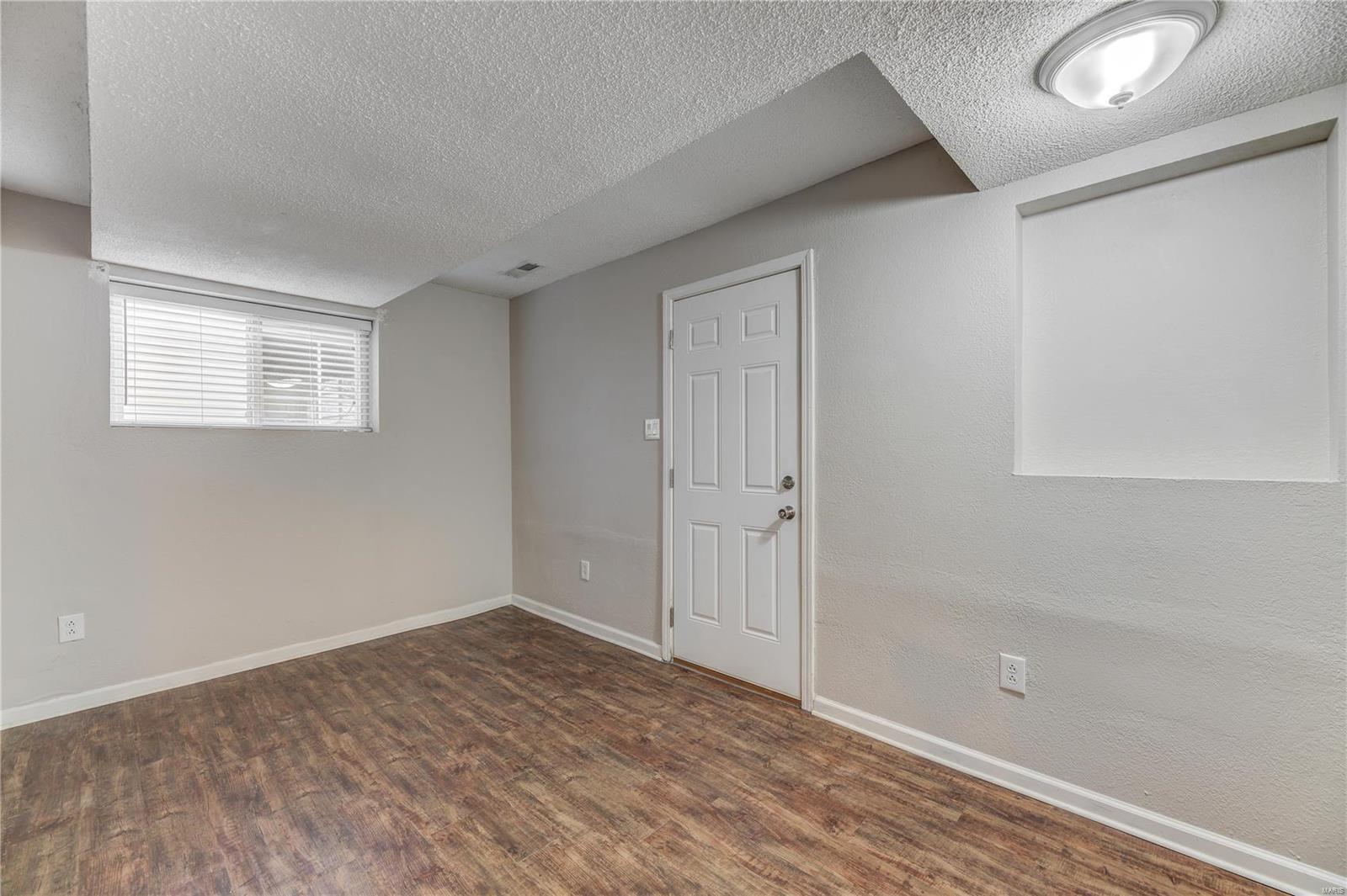 48 Country Hill Road St. Peters, MO 63376 - Photo 12 of 20 Gallery Image 12