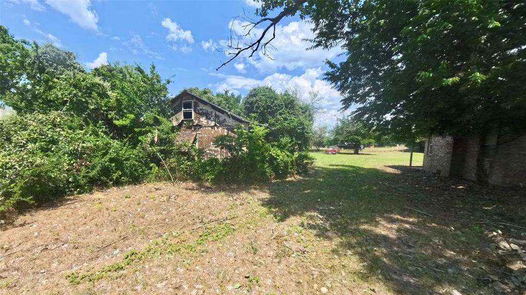 510 New Highland Road Springtown, TX 76082 - Photo 5 of 24