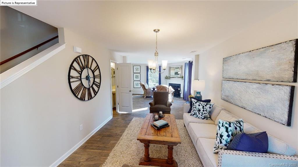 7304 Finnigan Road Charlotte, NC 28215 - Photo 4 of 24 Gallery Image 4