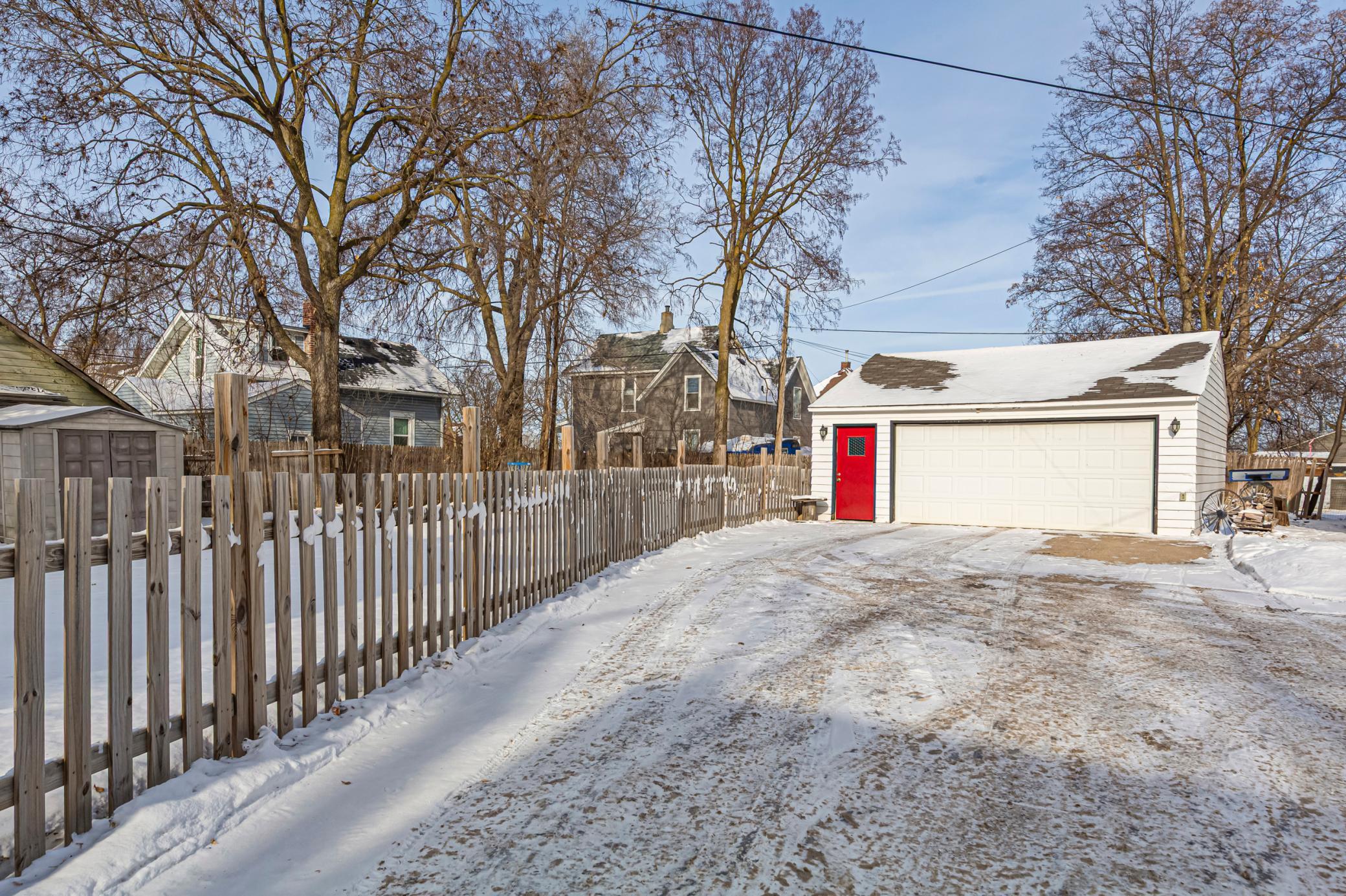 322 8th Street Northwest Faribault, MN 55021 - Photo 18 of 71