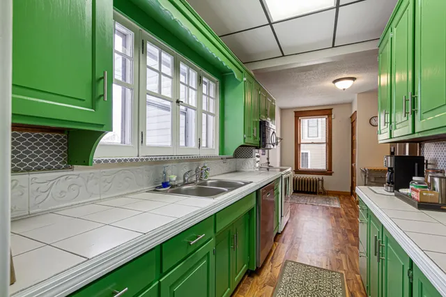 $319,000 | 322 8th Street Northwest, Faribault, MN 55021