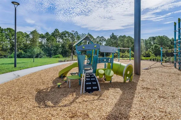 $473,990 | 3012 Grey Moss Drive, St. Cloud, FL 34773
