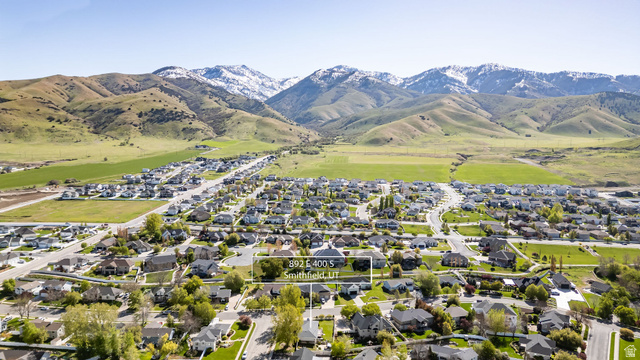 892 East 400 South Smithfield, UT 84335 - Photo 43 of 44 View of property location featuring mountains and nearby suburban area