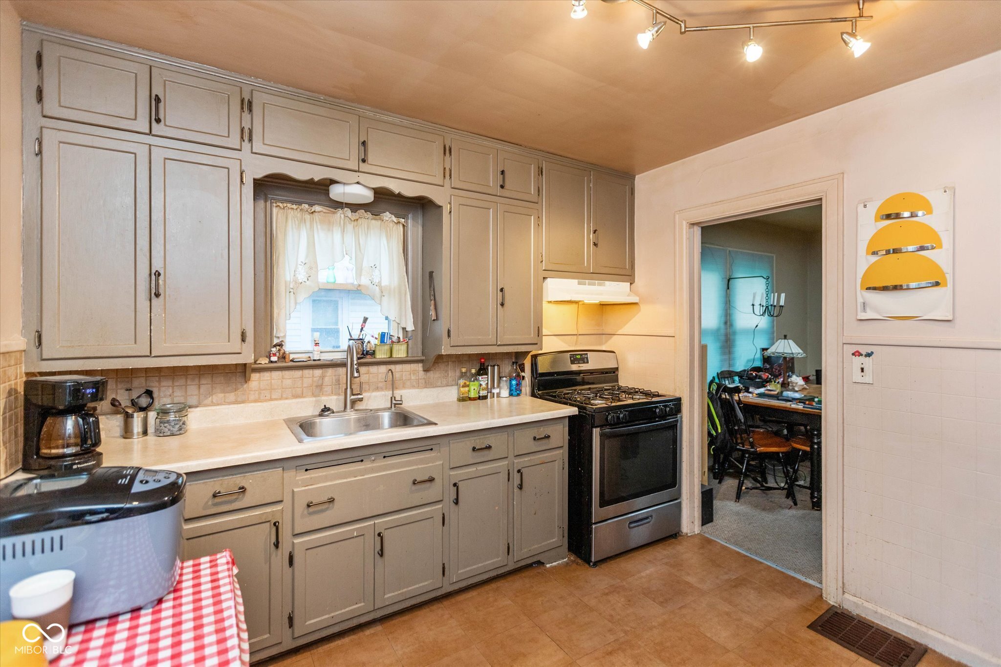 5404 Speedway Drive Speedway, IN 46224 - Photo 9 of 16