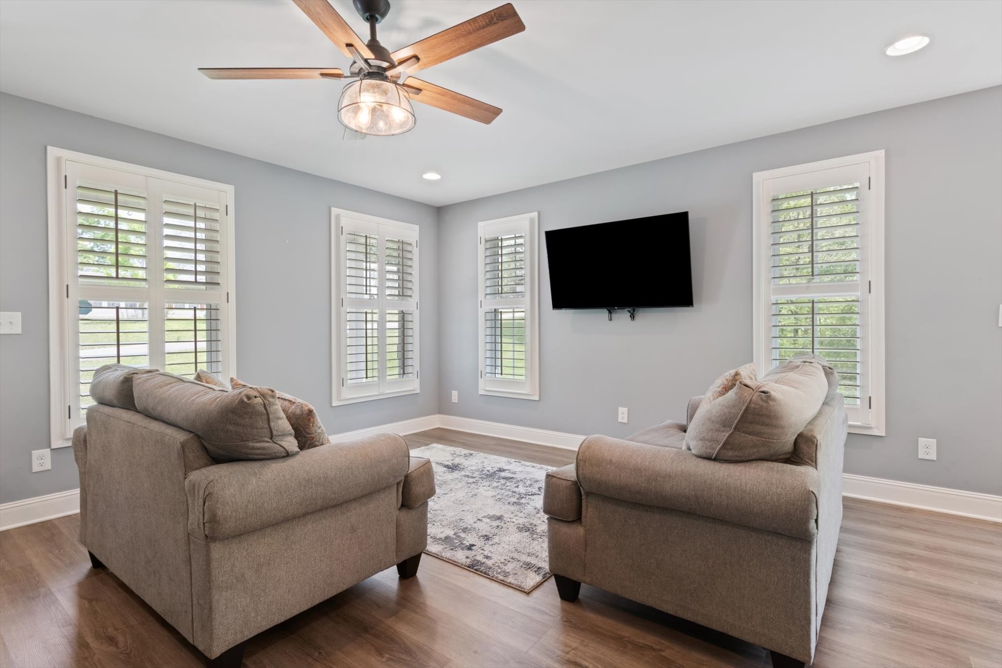 7452 South Swift Road Goodlettsville, TN 37072 - Photo 8 of 27 a living room with furniture and a flat screen tv