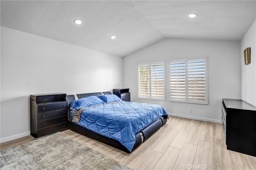 17102 Whispering Brook Way Riverside, CA 92503 - Photo 24 of 71 Gallery Image 24