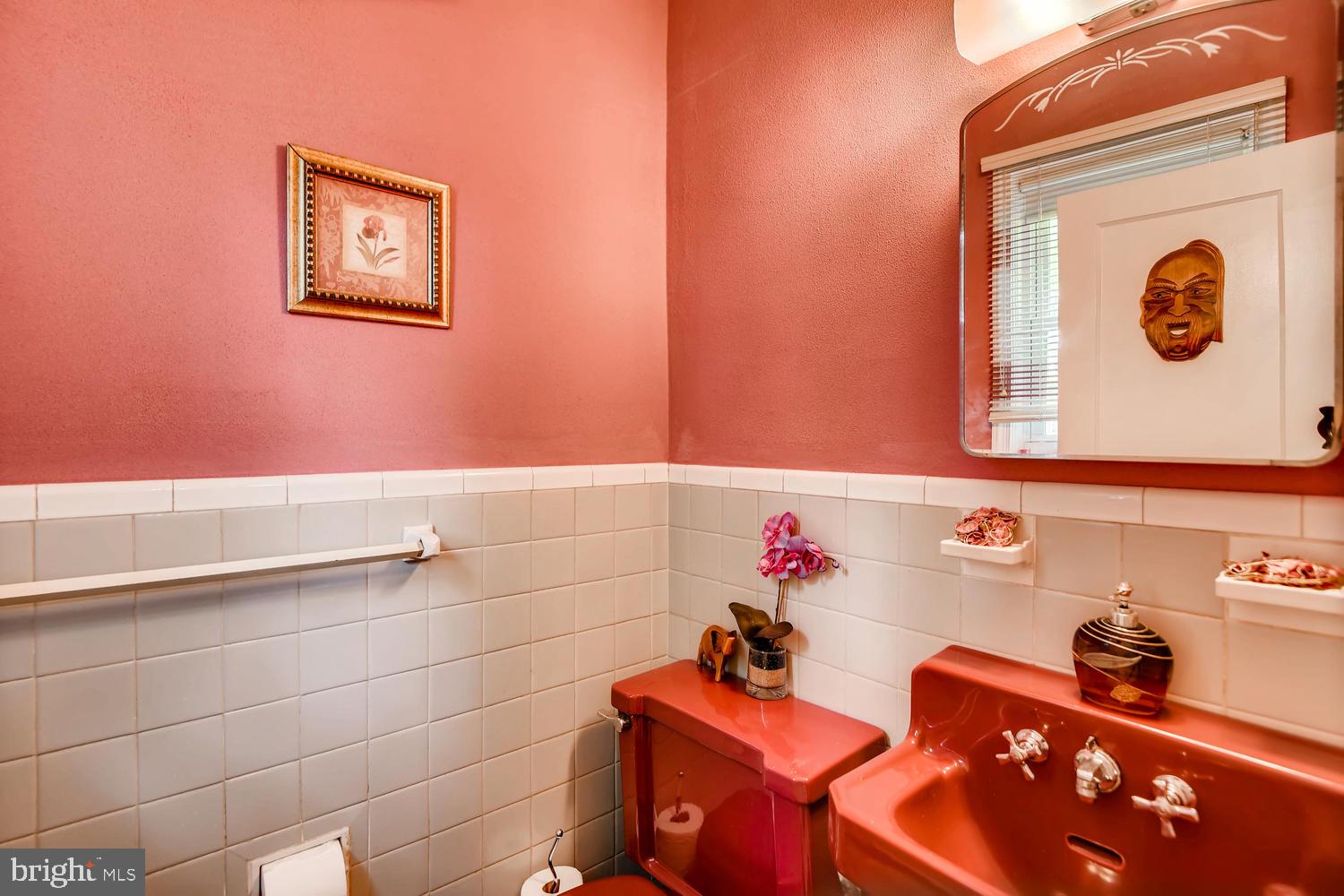 4015 Fallstaff Road Baltimore, MD 21215 - Photo 13 of 28