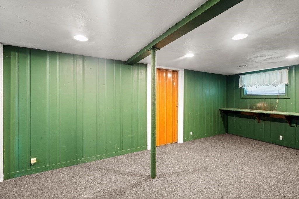 14 Fairview Avenue Peabody, MA 01960 - Photo 27 of 37 a view of room with window
