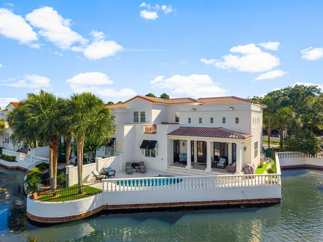 $1,748,000 | 8062 Fountain Lane, Sandestin, FL 32550