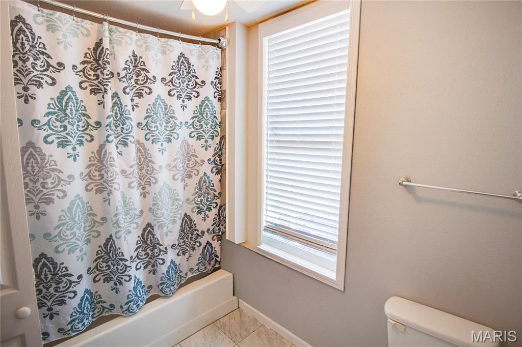 2500 Virden Street Alton, IL 62002 - Photo 24 of 27