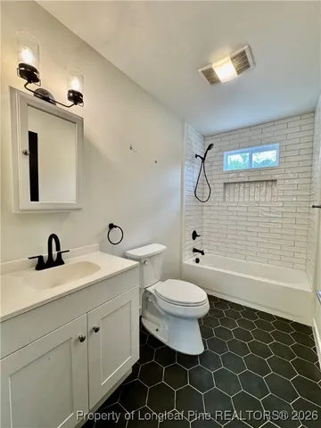 $1,600 | 313 North Moore Street, Sanford, NC 27330