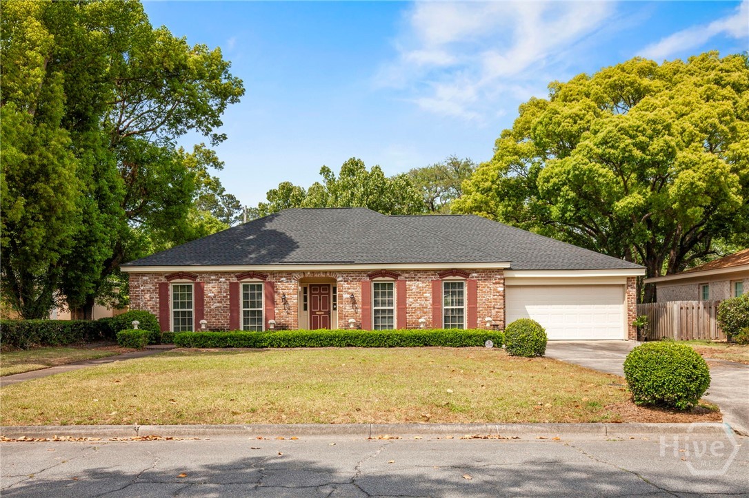 110 East 58th Street Savannah, GA 31405 - Photo 1 of 46