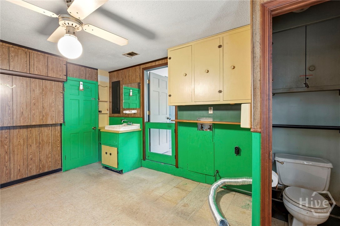 110 East 58th Street Savannah, GA 31405 - Photo 40 of 46