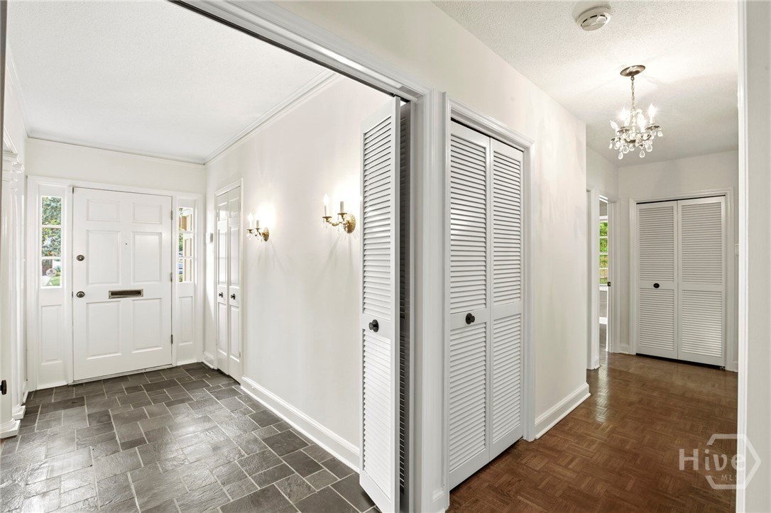 110 East 58th Street Savannah, GA 31405 - Photo 7 of 46