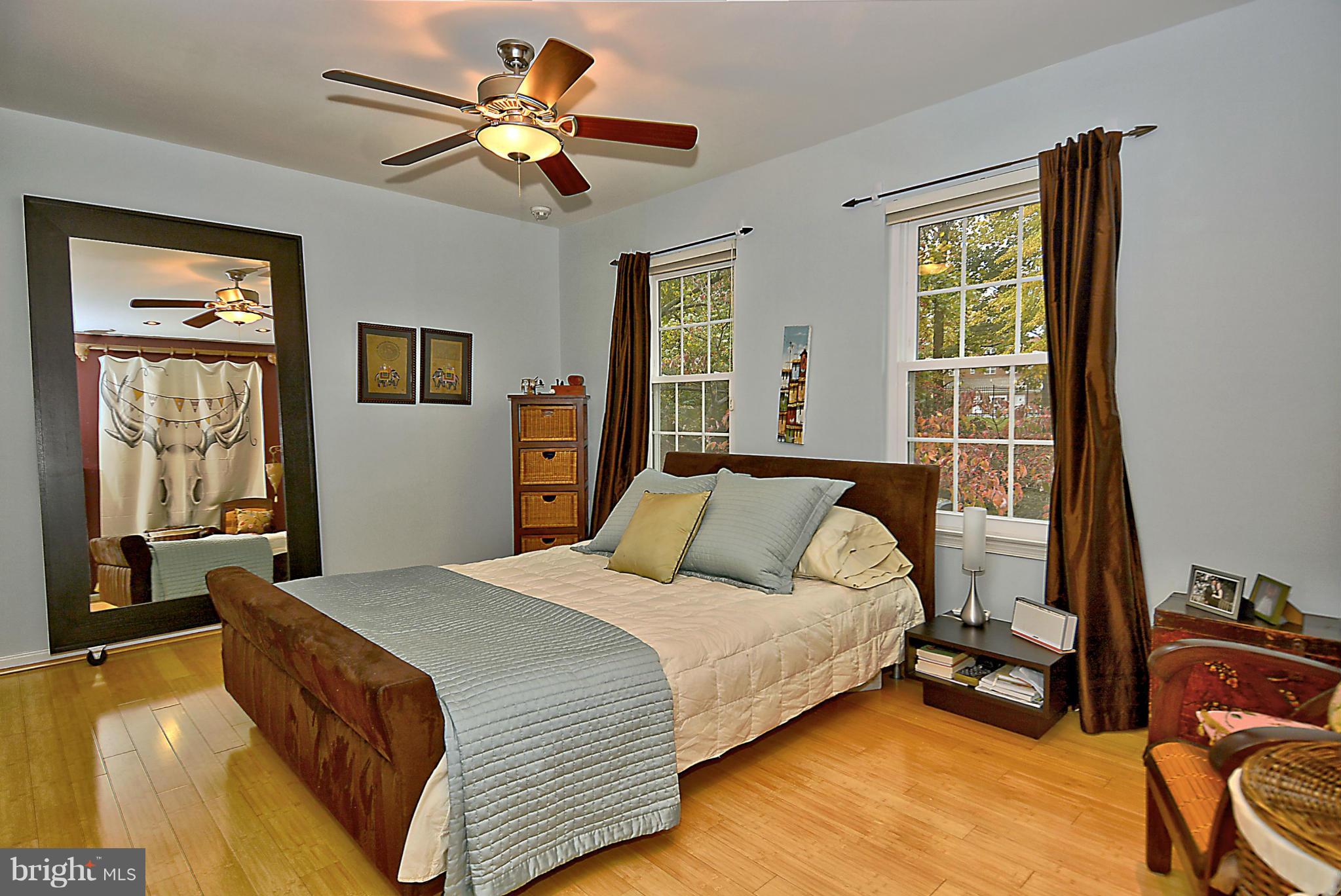 2052 Derby Ridge Lane Silver Spring, MD 20910 - Photo 16 of 26 Bedroom (Master)