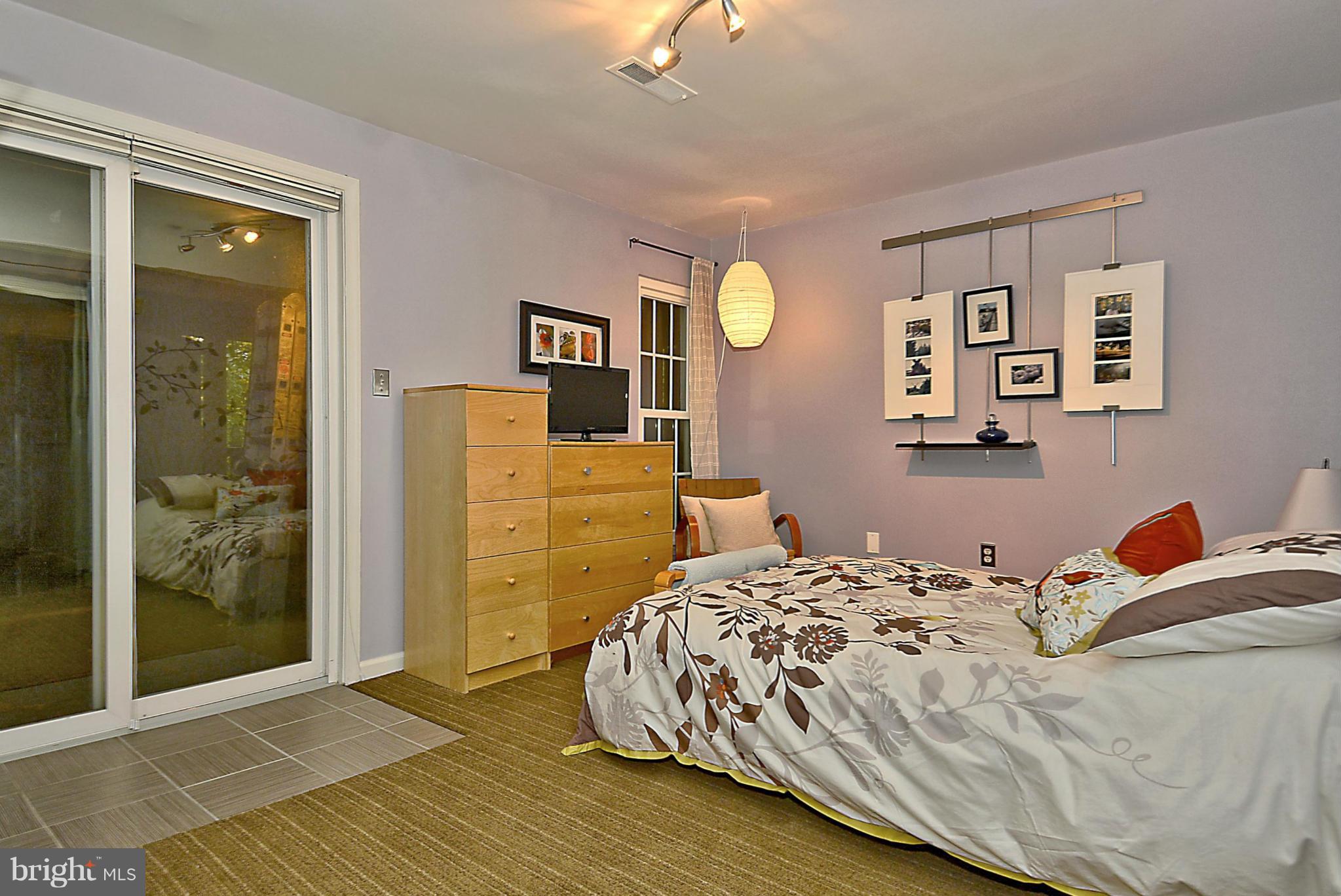 2052 Derby Ridge Lane Silver Spring, MD 20910 - Photo 24 of 26 Bedroom #3 / Family Room