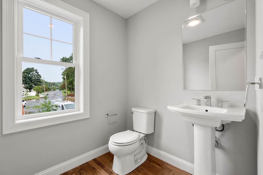 31 Danielles Way Worcester, MA 01606 - Photo 10 of 10