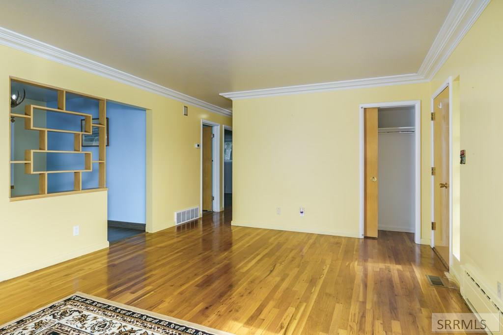 495 Packard Avenue Pocatello, ID 83201 - Photo 10 of 47