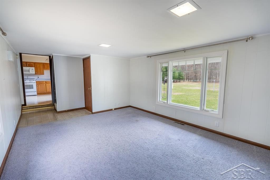 342 East Miller Road Midland, MI 48640 - Photo 5 of 46
