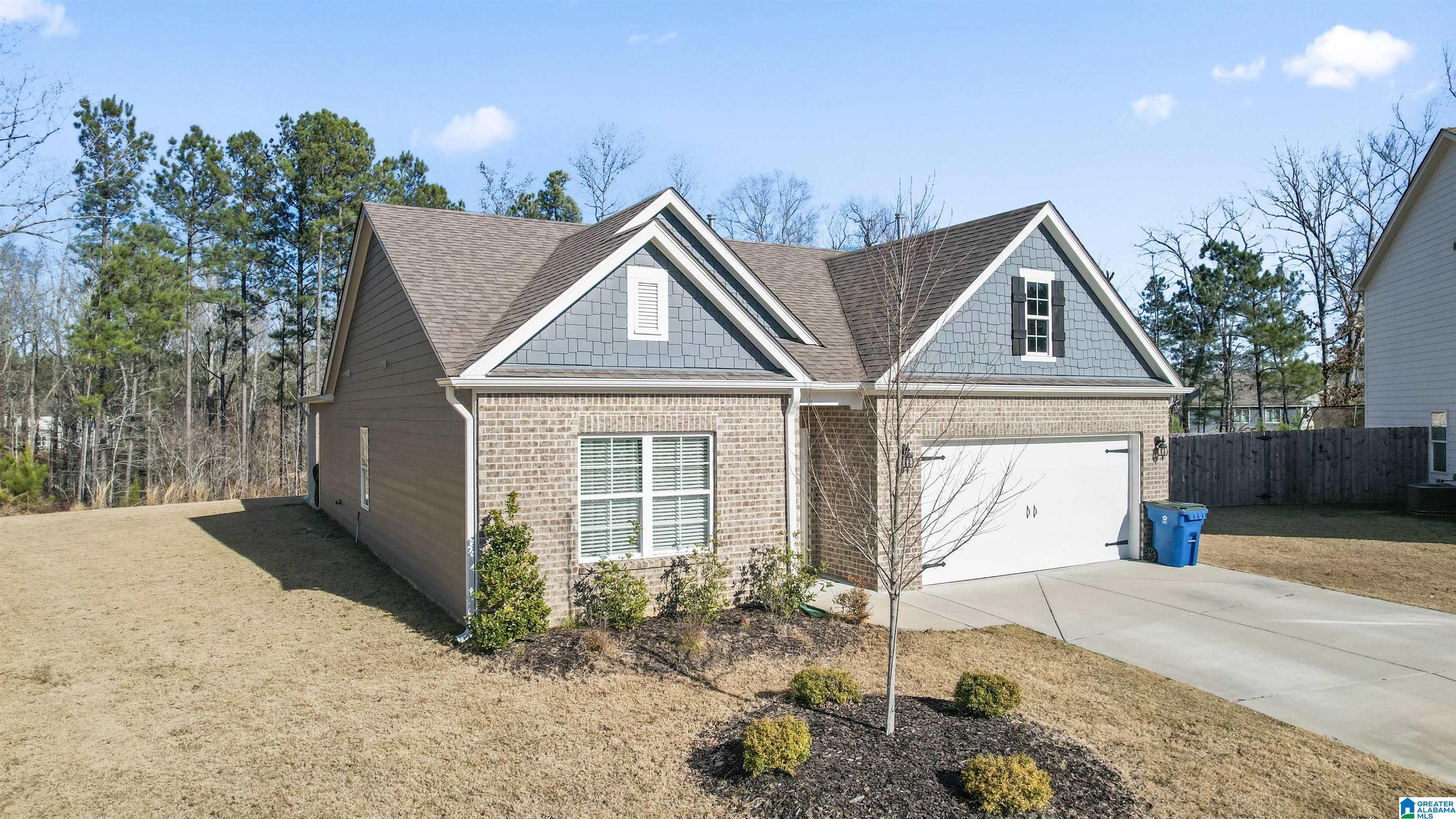 4056 Pk Cv Way Chelsea, AL 35043 - Photo 2 of 37