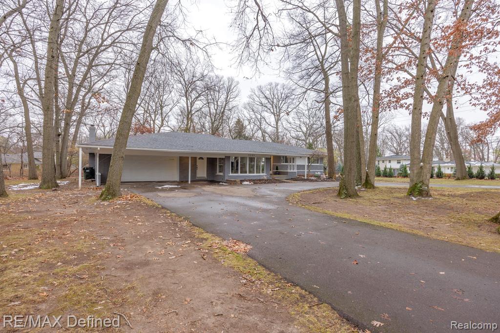 1257 Priscilla Lane Rochester Hills, MI 48309 - Photo 4 of 49