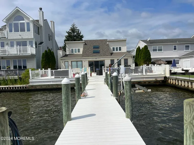 $4,250 | 48 Island Drive, Brick, NJ 08724