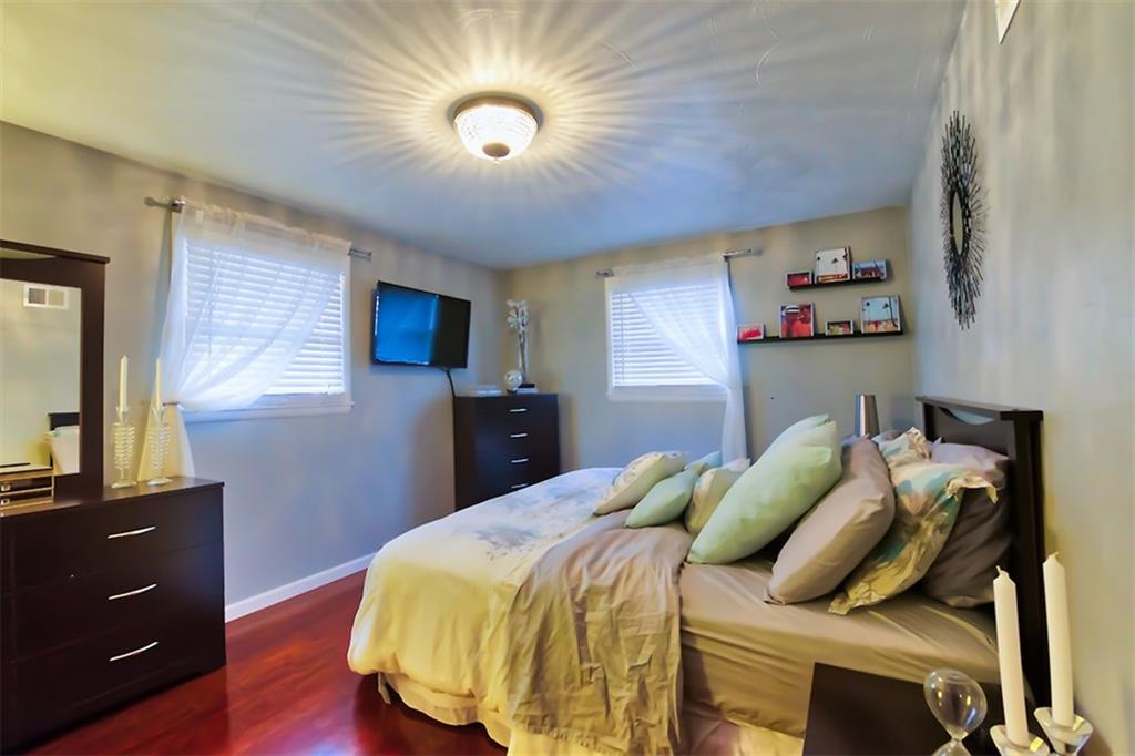 130 Prittstown Road Mount Pleasant, PA 15666 - Photo 10 of 21 The room is painted a nice soothing color, and the light fixture with the crystals adds a feminine touch.