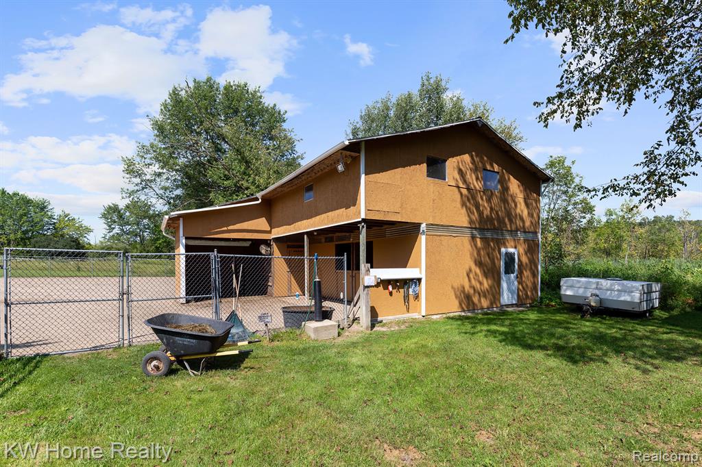 365 North Kellogg Road Howell, MI 48843 - Photo 63 of 69