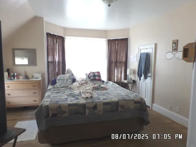 $165,000 | 421 West Garfield Avenue, Elkhart, IN 46516