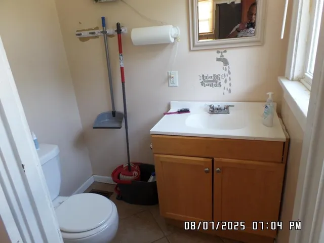 $165,000 | 421 West Garfield Avenue, Elkhart, IN 46516