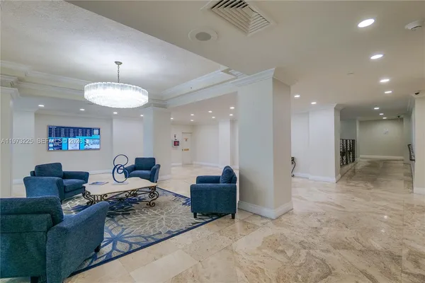 $875,000 | 1620 South Ocean Boulevard, Unit 16J, Lauderdale-by-the-Sea, FL 33062