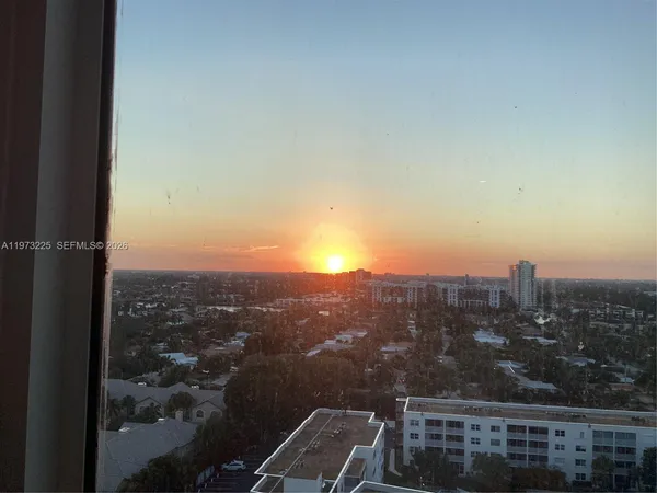 $875,000 | 1620 South Ocean Boulevard, Unit 16J, Lauderdale-by-the-Sea, FL 33062