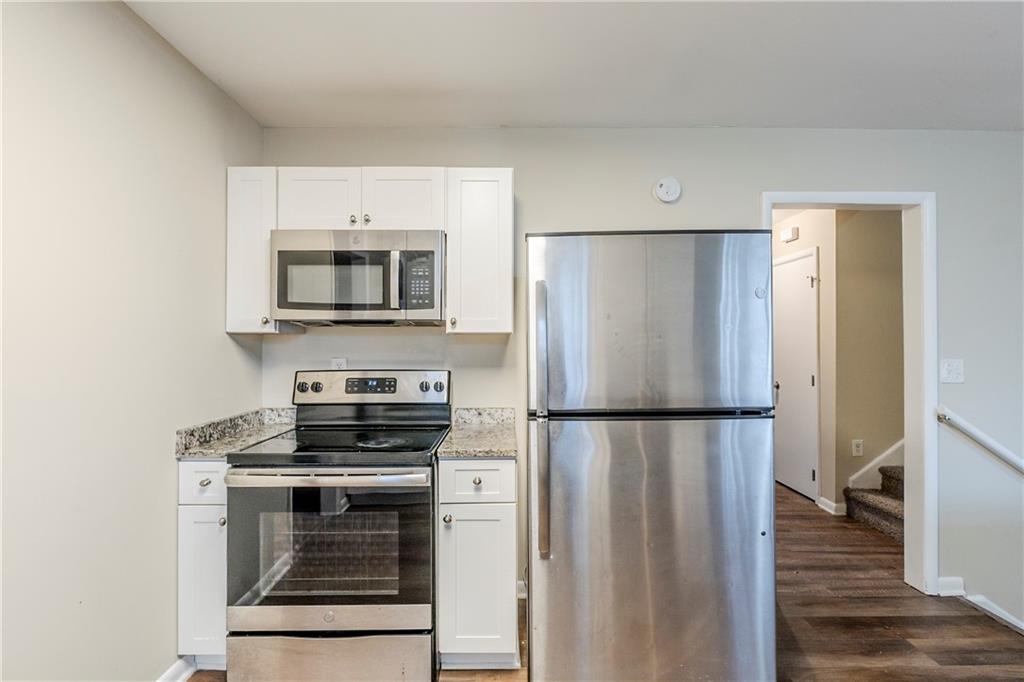 2202 Troutdale Drive Decatur, GA 30032 - Photo 12 of 33