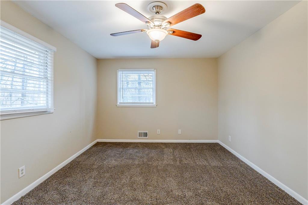 2202 Troutdale Drive Decatur, GA 30032 - Photo 19 of 33