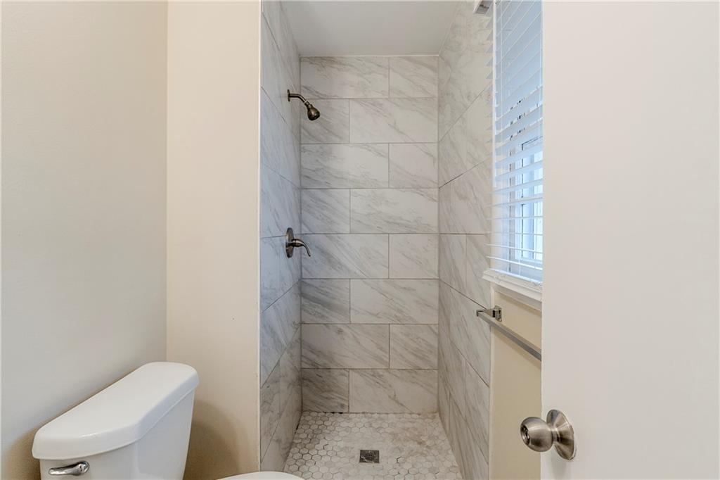 2202 Troutdale Drive Decatur, GA 30032 - Photo 21 of 33