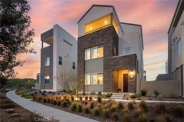 $1,148,000 | 26720 Afton Lane, Valencia, CA 91381