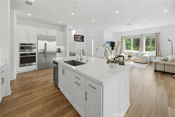 $1,148,000 | 26720 Afton Lane, Valencia, CA 91381
