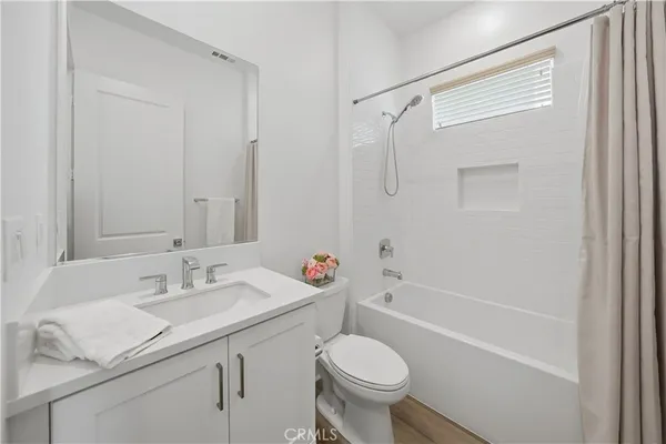 $1,148,000 | 26720 Afton Lane, Valencia, CA 91381