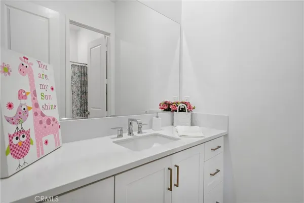 $1,148,000 | 26720 Afton Lane, Valencia, CA 91381