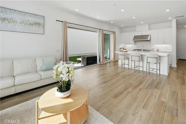 $1,148,000 | 26720 Afton Lane, Valencia, CA 91381
