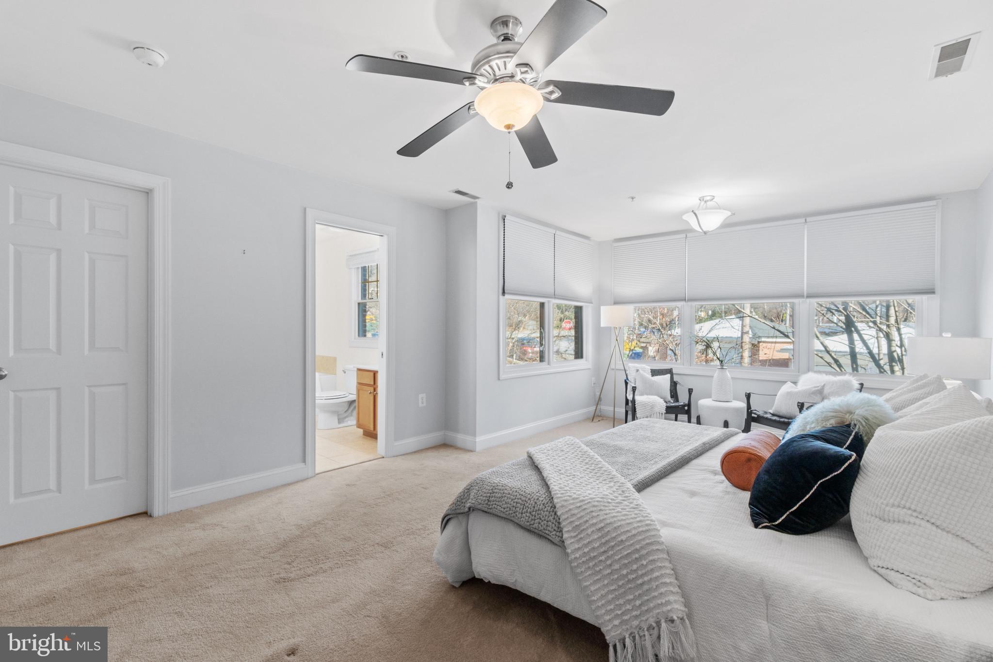 4412 Evans Chapel Road Baltimore, MD 21211 - Photo 15 of 33