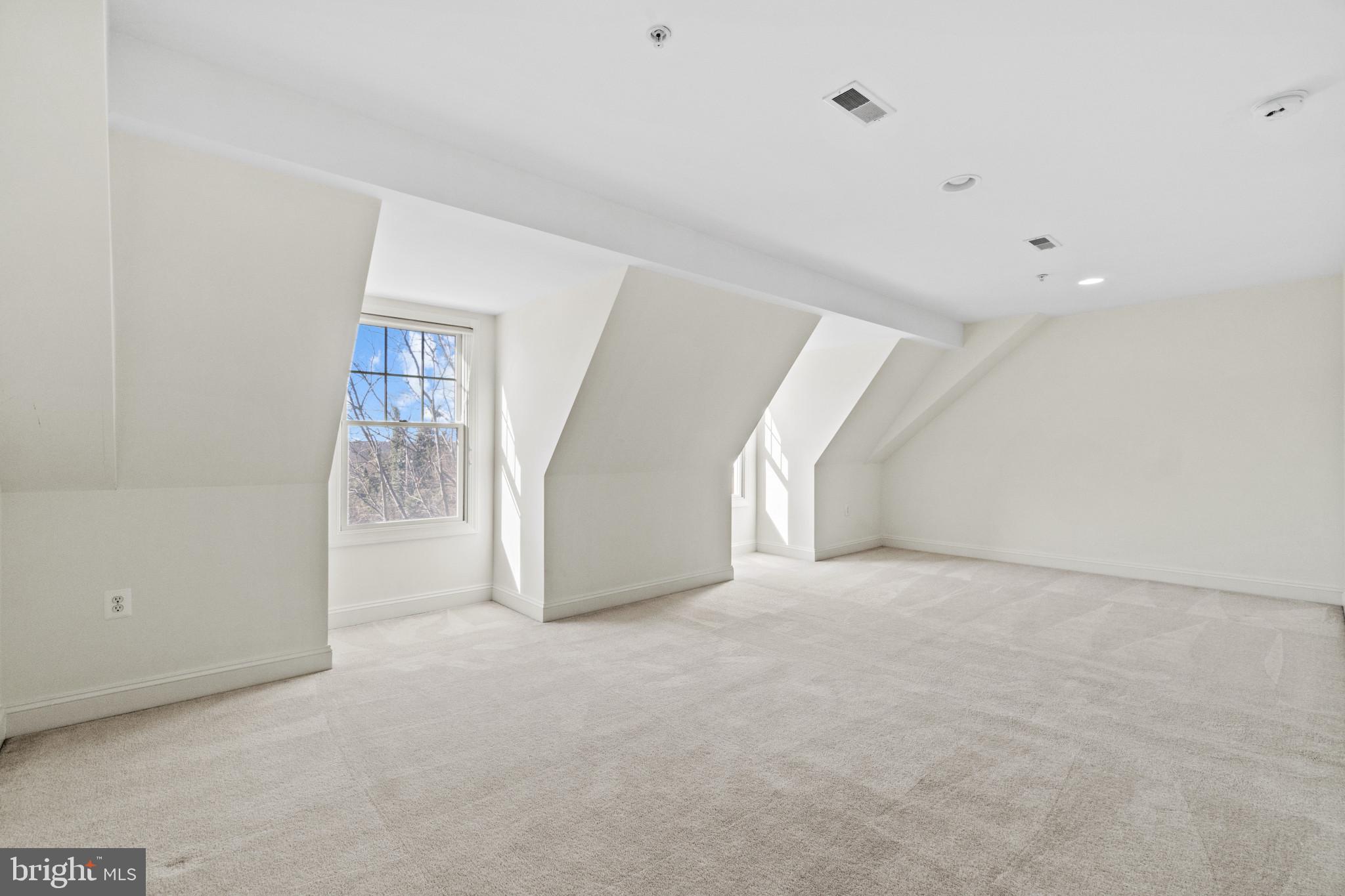 4412 Evans Chapel Road Baltimore, MD 21211 - Photo 25 of 33