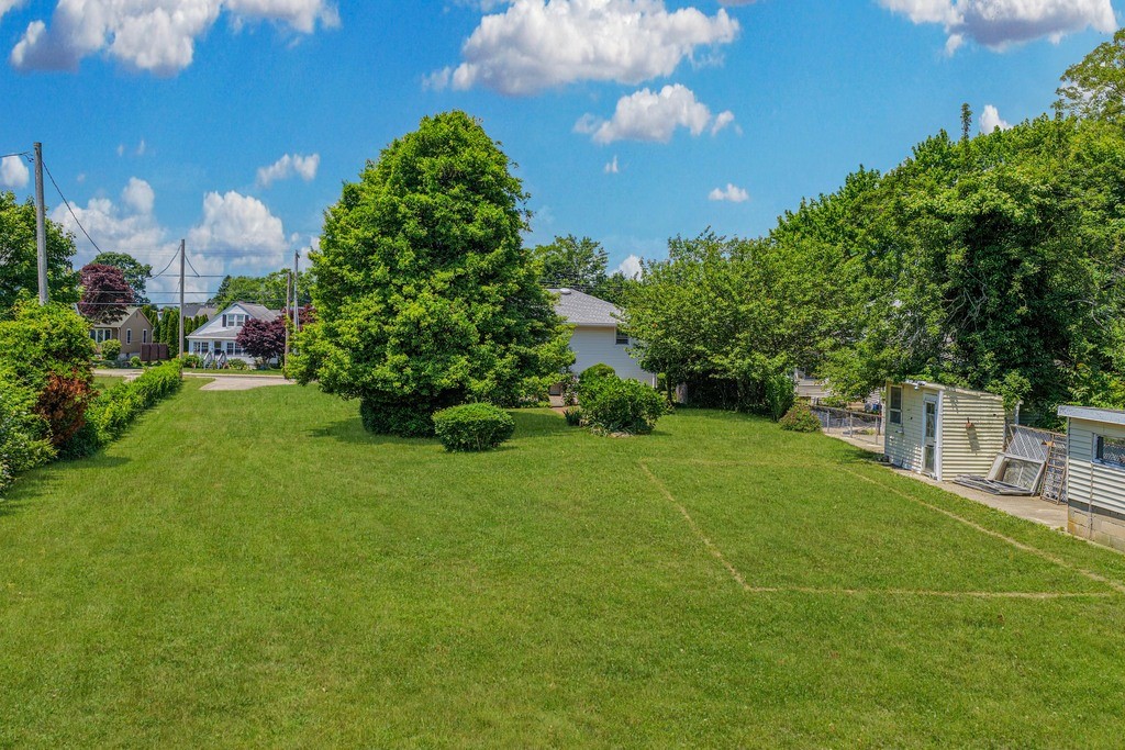 77 Tower Street Westerly, RI 02891 - Photo 27 of 27