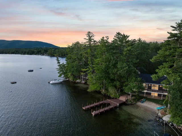 $4,895,000 | 320 Redding Lane, Moultonborough, NH 03254