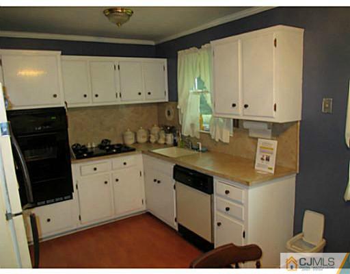 59 Piersoll Road Old Bridge, NJ 08857 - Photo 4 of 12 Gallery Image 4