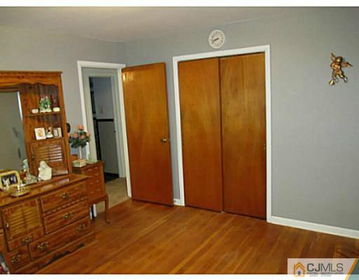 59 Piersoll Road Old Bridge, NJ 08857 - Photo 8 of 12 Gallery Image 8