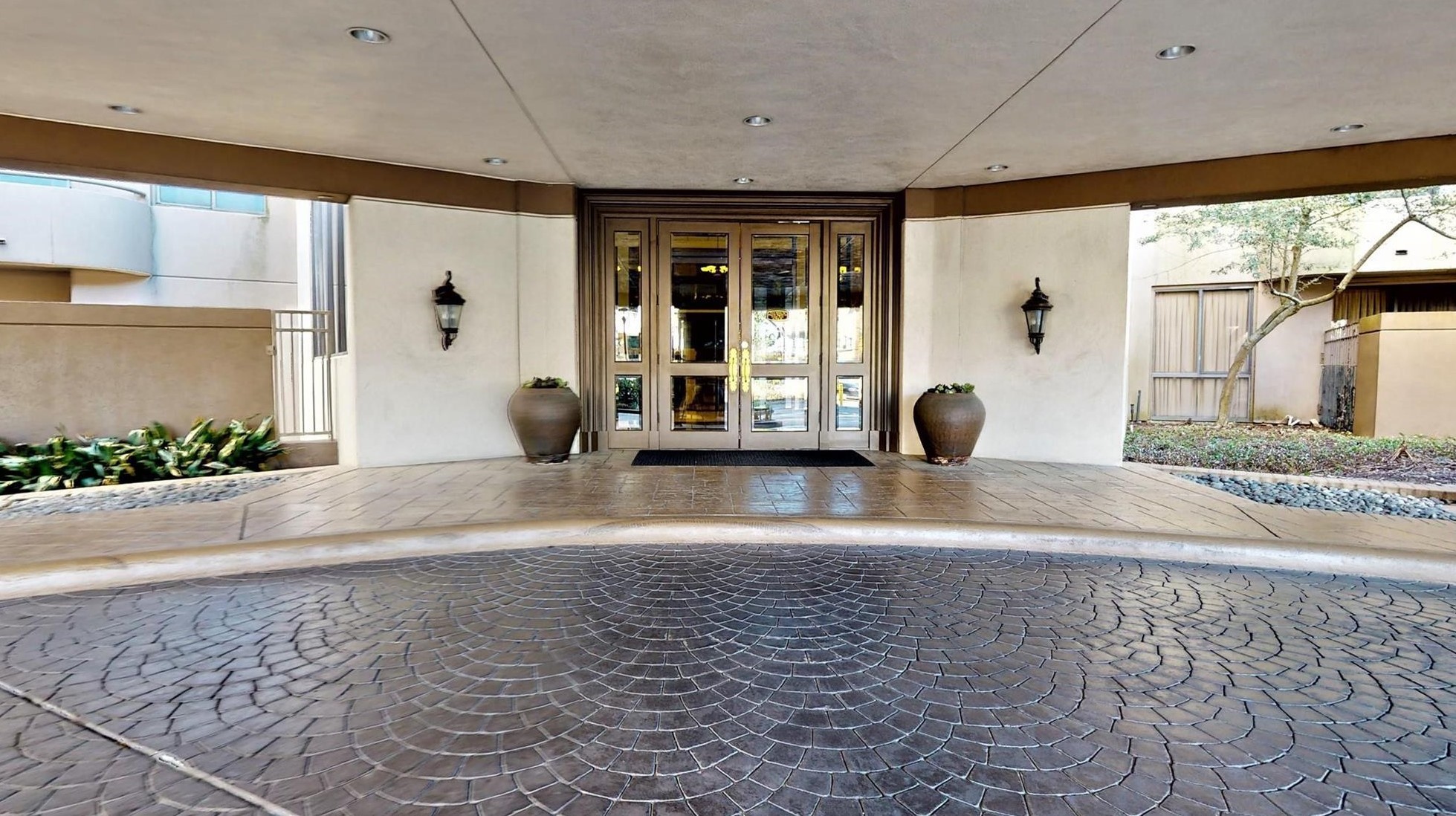3525 Sage Road, Unit 513 Houston, TX 77056 - Photo 2 of 40 Gallery Image 2